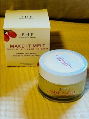 FARMHOUSE FRESH Make It Melt Silky Milk Cleansing Balm: NEW IN BOX!